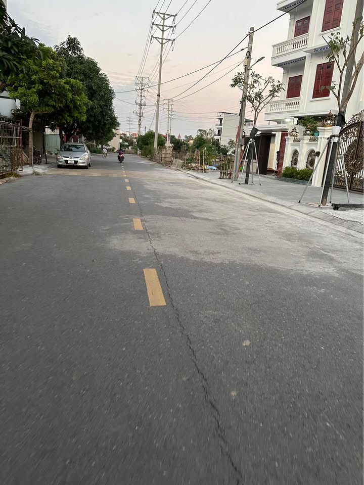 Đất Vàng Mặt Tiền Triệu Việt Vương, Hoa Lư 96m² - Kinh Doanh Đắc Lợi