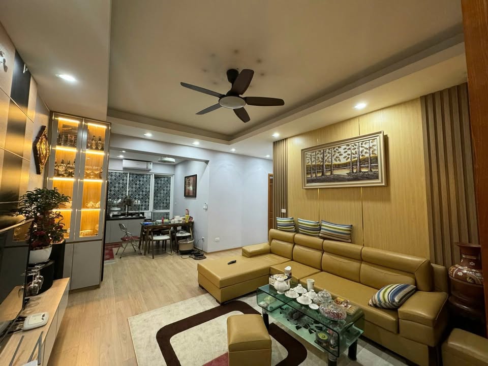 Chung cư C14 Tố Hữu 108m² 3PN - Giá 8 Tỷ, Sẵn Sàng Ở Ngay