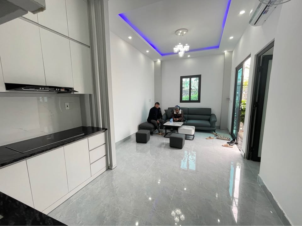 Nhà C4 Nghi Kim - 57m² Hơn 2 Tỷ, Full Nội Thất, Gần BV Ung Bướu