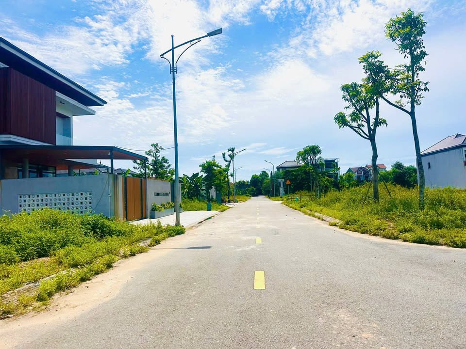 Đất Vàng 350m² P. Thạch Hạ, TP. Vinh - Mặt tiền 14m, Kinh doanh Đỉnh Cao