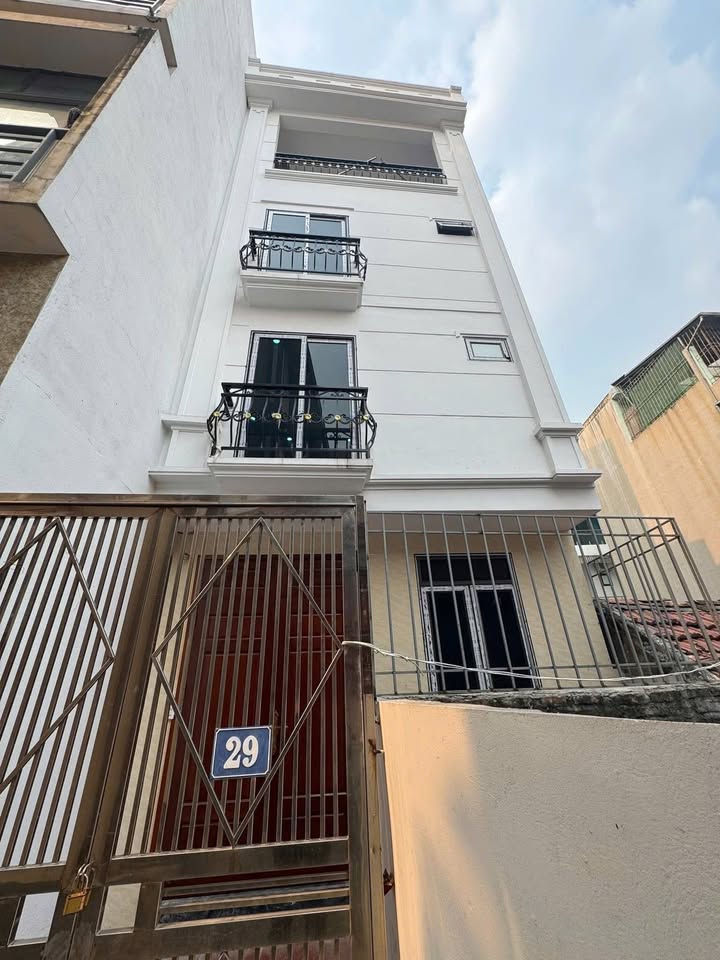 Nhà 46m² 4 Tầng Chính Chủ Gần Nhổn - Giá Hơn 5 Tỷ