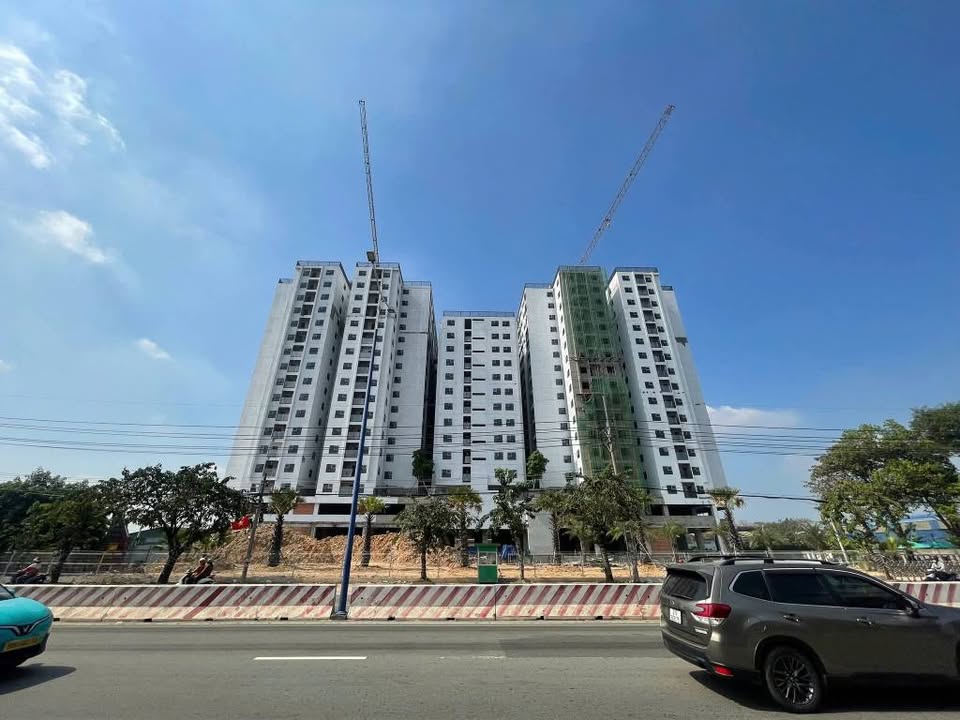 Căn Hộ 40m² 2PN Mặt Tiền QL13, Bến Cát - Chỉ 863 Triệu