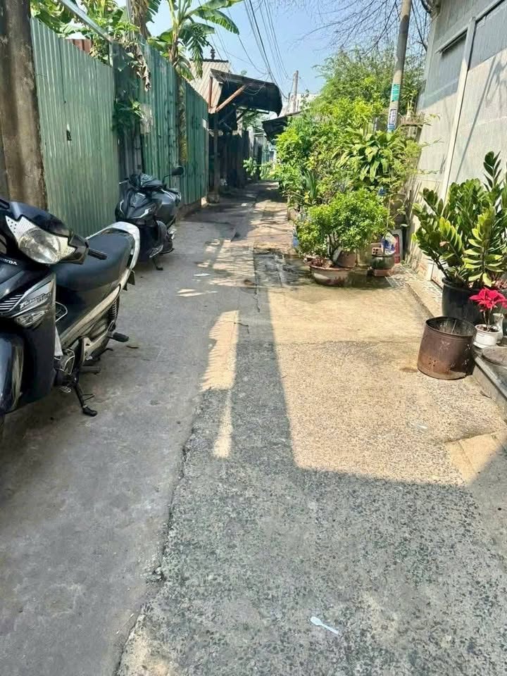 Bán Đất Sổ Hồng Xã Bà Điểm Hóc Môn 59m² - Giá Tốt 2.25 Tỷ