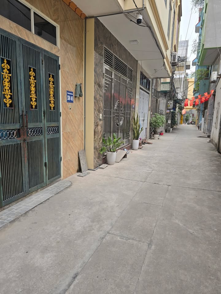 Nhà Cổ điển A Tứ Hiệp Thanh Trì 35m² - Hơn 5 Tỷ, Sẵn Sàng Ở Ngay