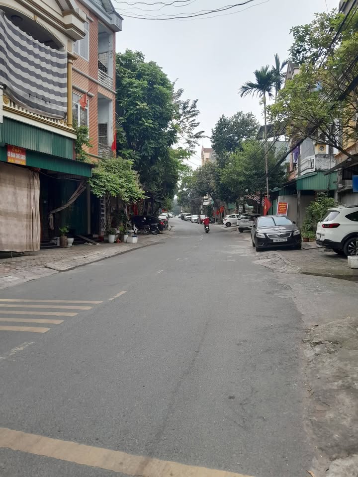 Nhà 3 Tầng Lê Quý Đôn, Việt Trì - 65m², Ô Tô Tránh Nhau, Giá 4 Tỷ