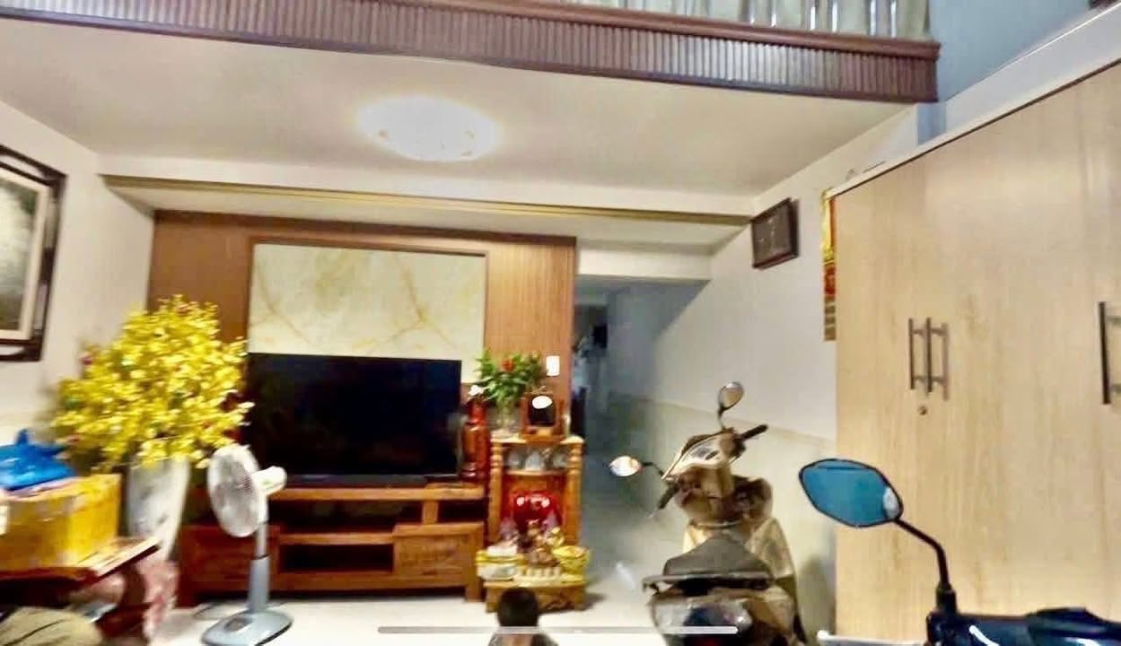 Nhà Mặt Tiền Nại Hiên Đông - Đối Diện Công Viên Sơn Trà, Đà Nẵng - 62m² Giá 5 Tỷ