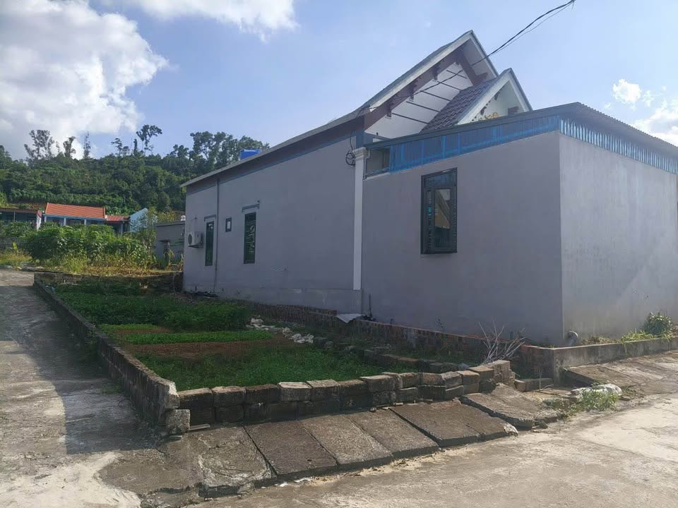 Nhà 127m² Mặt Tiền 8m - Đường 2 Ô Tô Tránh Nhau, Xã Lai Khê, Hải Dương