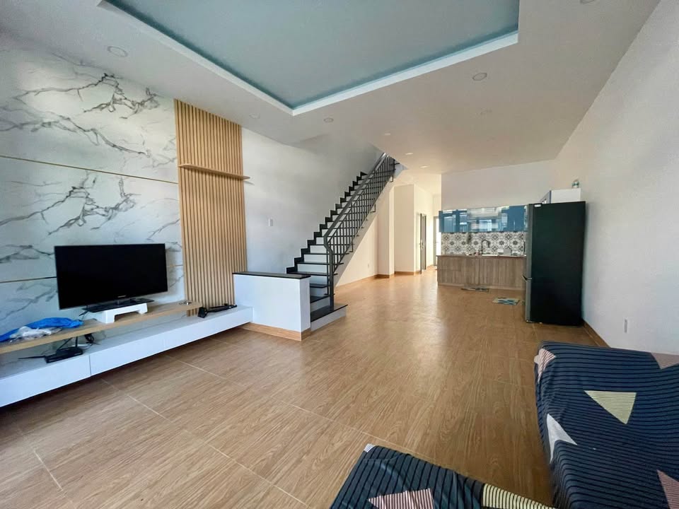 Cho thuê nhà Mỹ Gia Gói 2, Nha Trang - 100m², 16 triệu, làm VP/ở