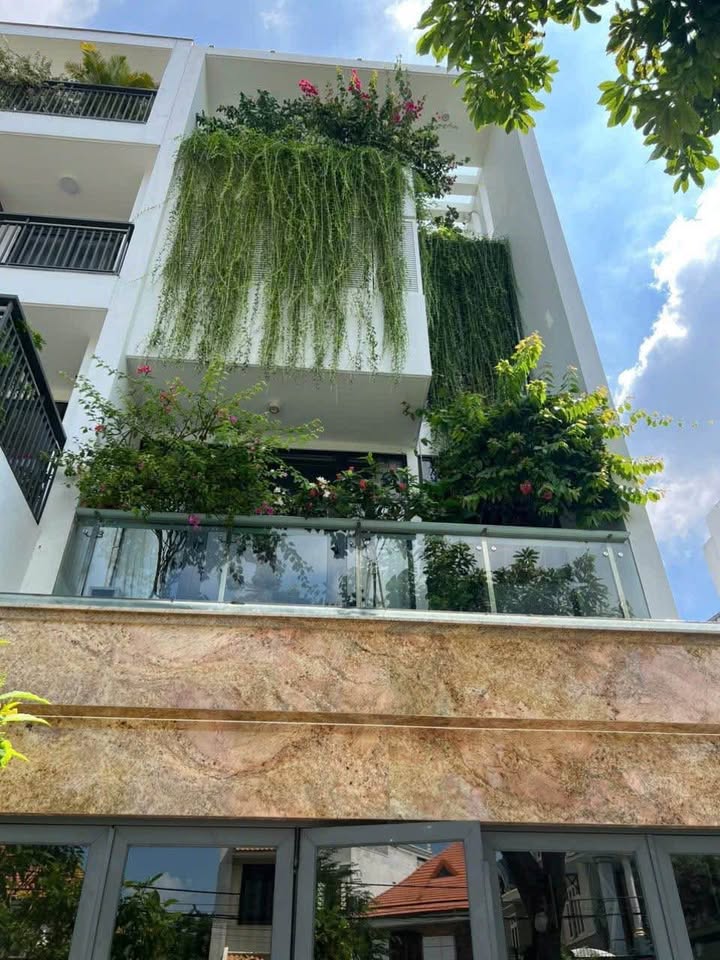 Nhà Mặt Tiền Kinh Doanh Ao Sen Tên Lửa, Bình Tân - 100m², 19.6 Tỷ