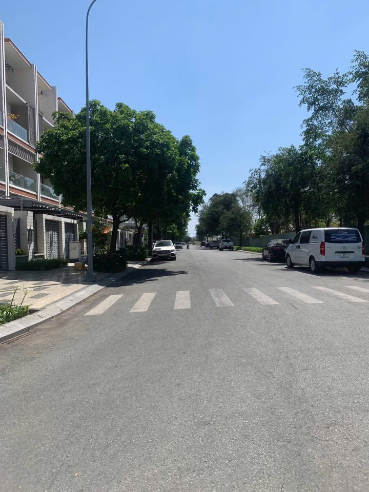 Đất Nền Vạn Phúc City Thủ Đức 100m² - Đầu Tư Sinh Lời 10 Tỷ