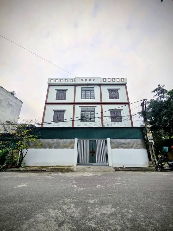 Nhà 3 Tầng Chính Chủ Mặt Đường 86m² Hưng Yên - Sẵn Sàng Kinh Doanh