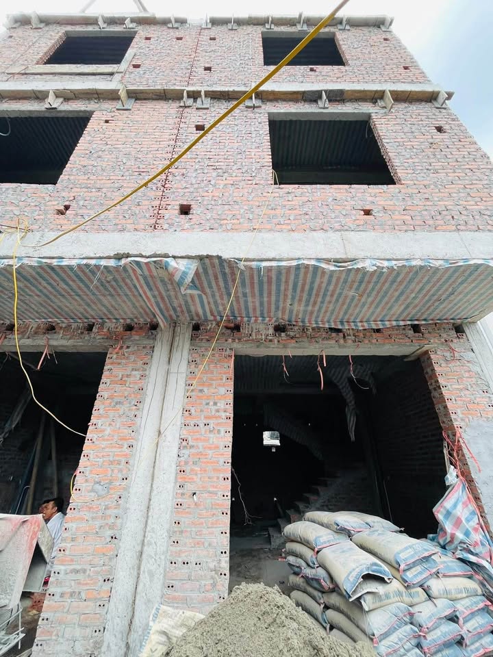 Nhà 3 Tầng 40m² Vũ Phúc, Thái Bình - Ngõ Ô Tô, Gần Trường Học