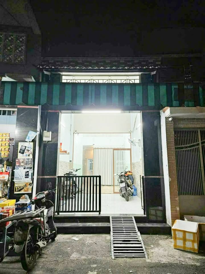 Nhà Nguyên Căn Âu Cơ, P14, Q11 - 72m², 3PN, Full Nội Thất, Giá 14 Triệu