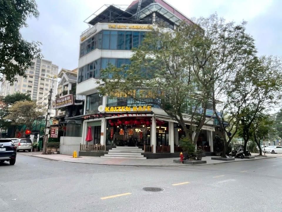 Bán Đất Sài Đồng 180m² - Mặt Tiền 8.5m - Giá F0 - Kinh Doanh Đắc Lộc