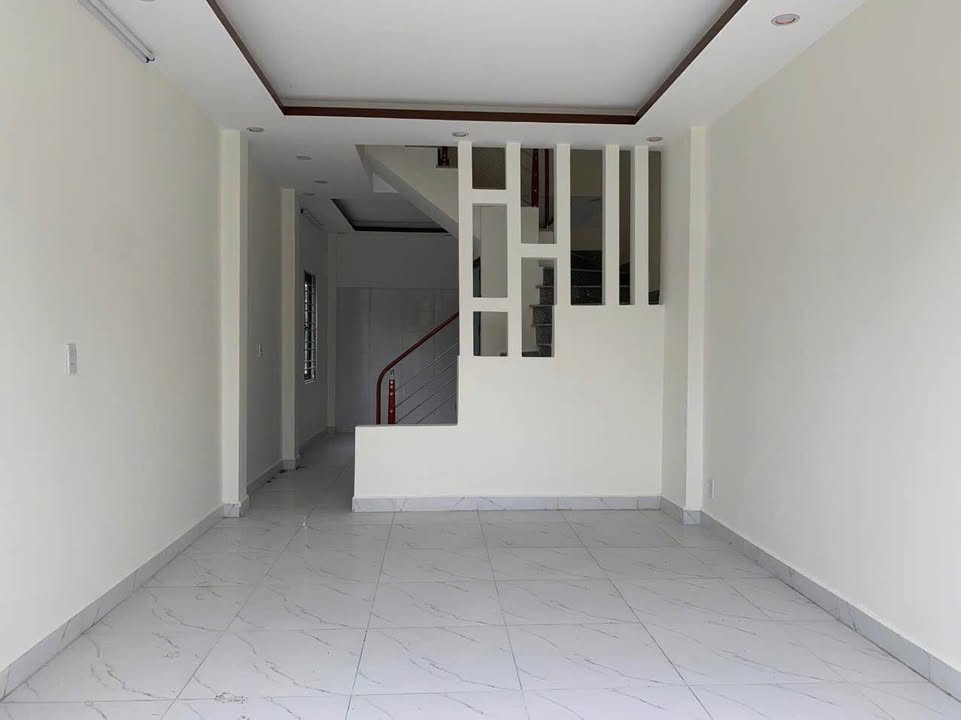 Nhà 3 Tầng 42m² Đa Phúc, Hải Phòng - Giá 1.6 Tỷ Ô Tô Đỗ Cửa