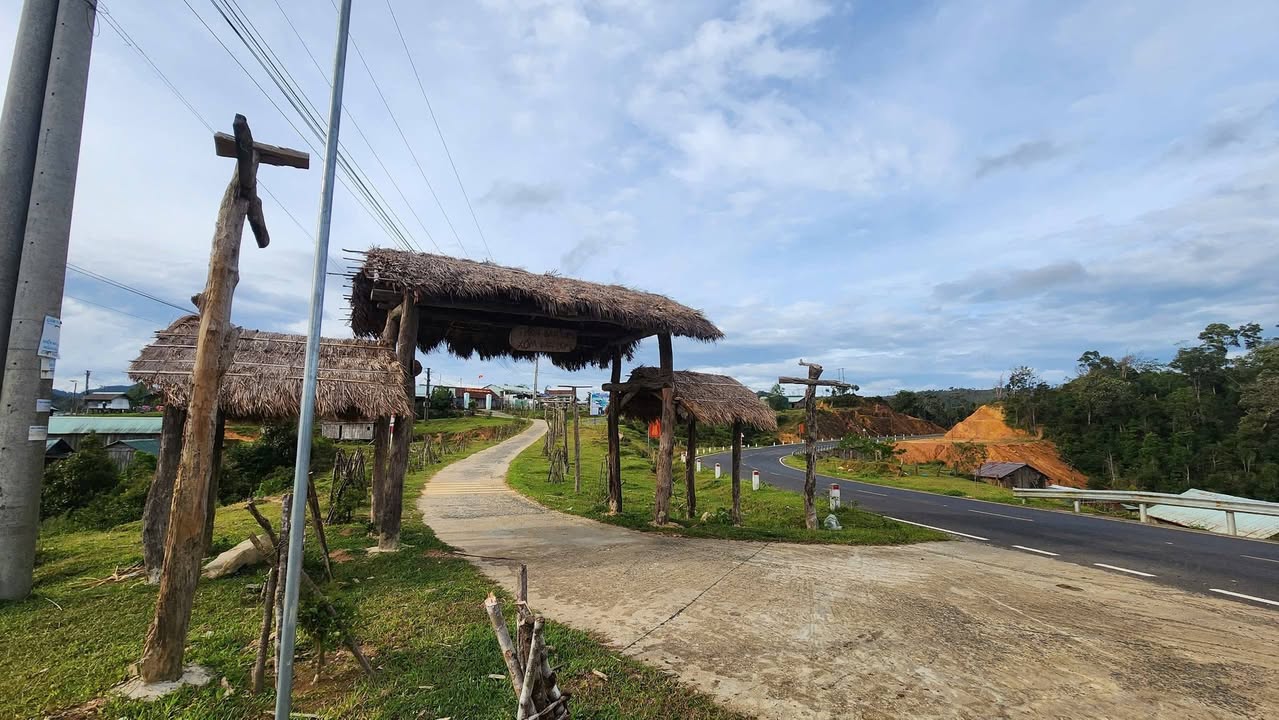 Đất nền Kon Plông Măng Đen 900m² 2 tỷ - Sổ đỏ chính chủ