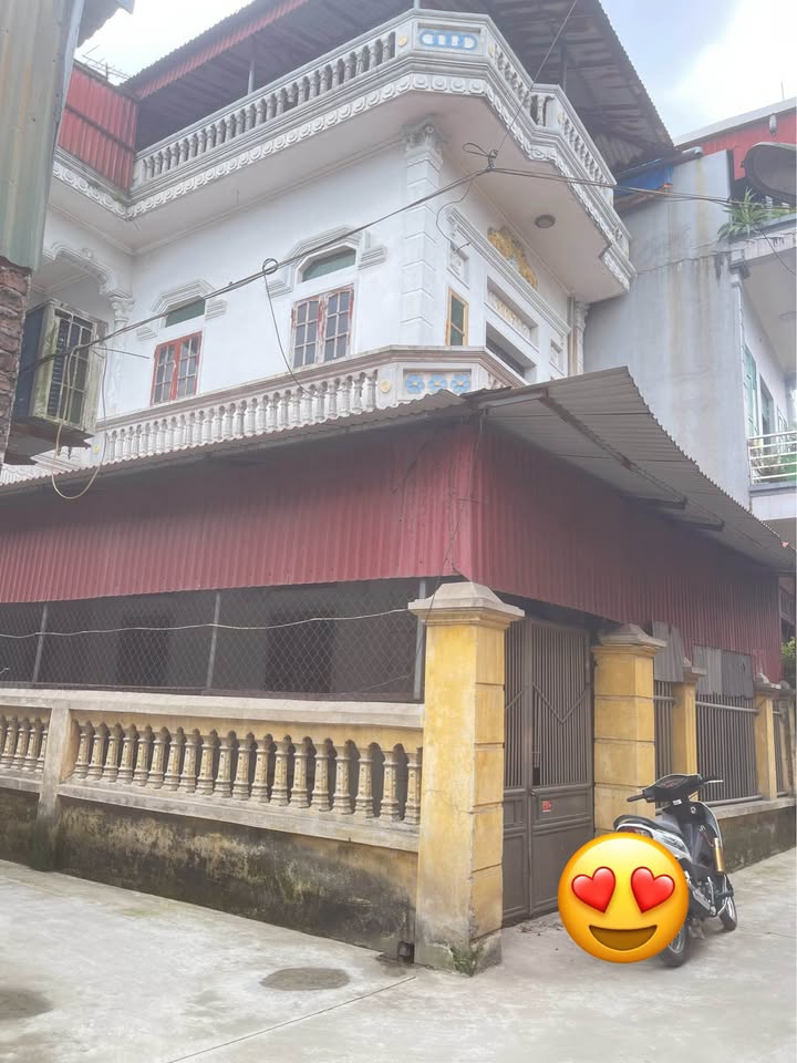 Nhà 2 Tầng 1 Tum 100m² Văn Môn, Yên Phong - Giá Dưới 3 Tỷ