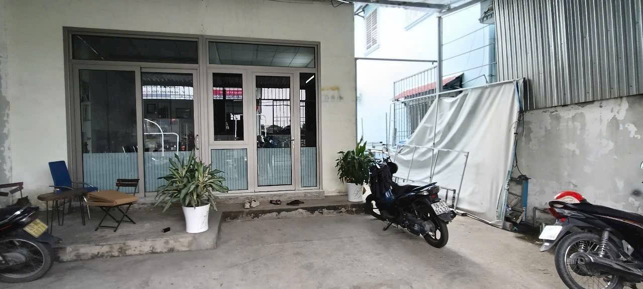 Nhà 2 Mặt Tiền Đông Thạnh Hóc Môn 150m² - Sổ Hồng Riêng, Giá 7.9 Tỷ