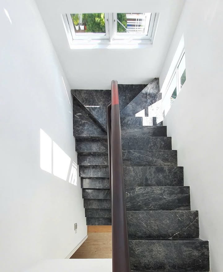 Nhà Góc 2 Mặt Tiền Nha Trang 68m² - 3PN, 3 Lầu - Giá 6.2 Tỷ