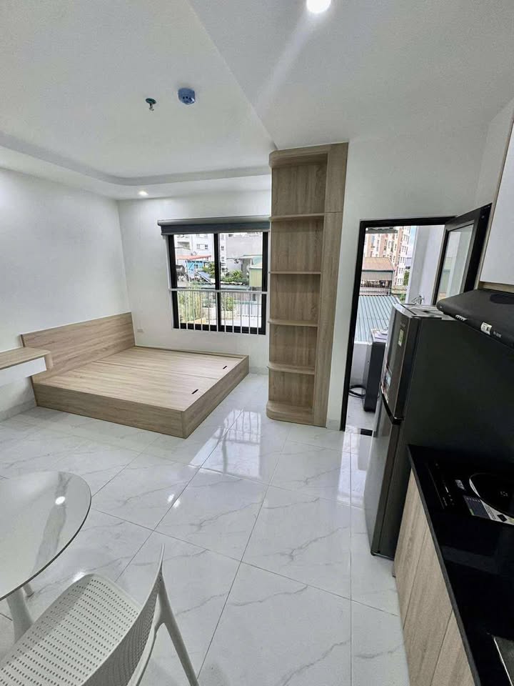 Cho thuê Studio 24m² Ngõ 302 Minh Khai, Hai Bà Trưng - Sẵn Ở Ngay