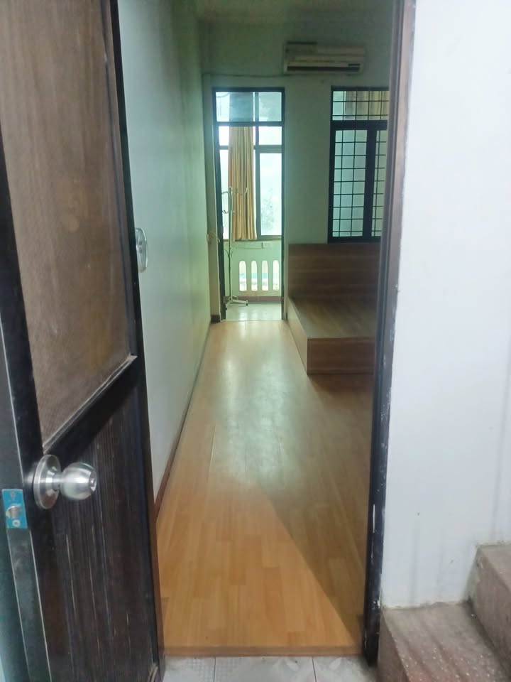 Bán Gấp 3 Căn Hộ Tập Thể Trung Tâm Hà Nội - Sẵn Sàng Dọn Vào Ở Ngay!