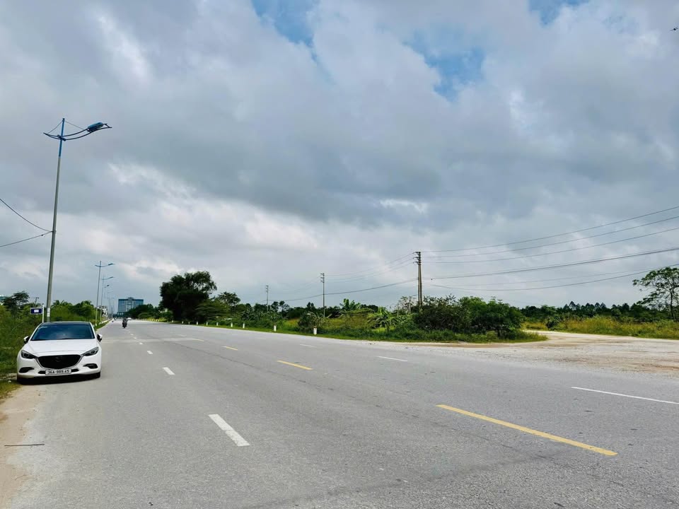 Nhà Phố Mặt Tiền Đại Lộ Nam Sông Mã, TP Thanh Hóa - Kinh doanh đắc lợi 200m²