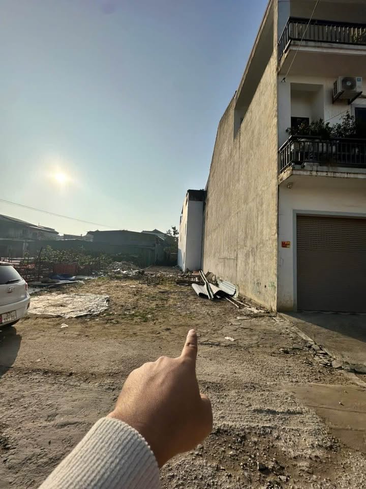 Bán đất nền 95m² Trần Thánh Tông, Vinh - Sổ đỏ full thổ cư, ô tô tránh