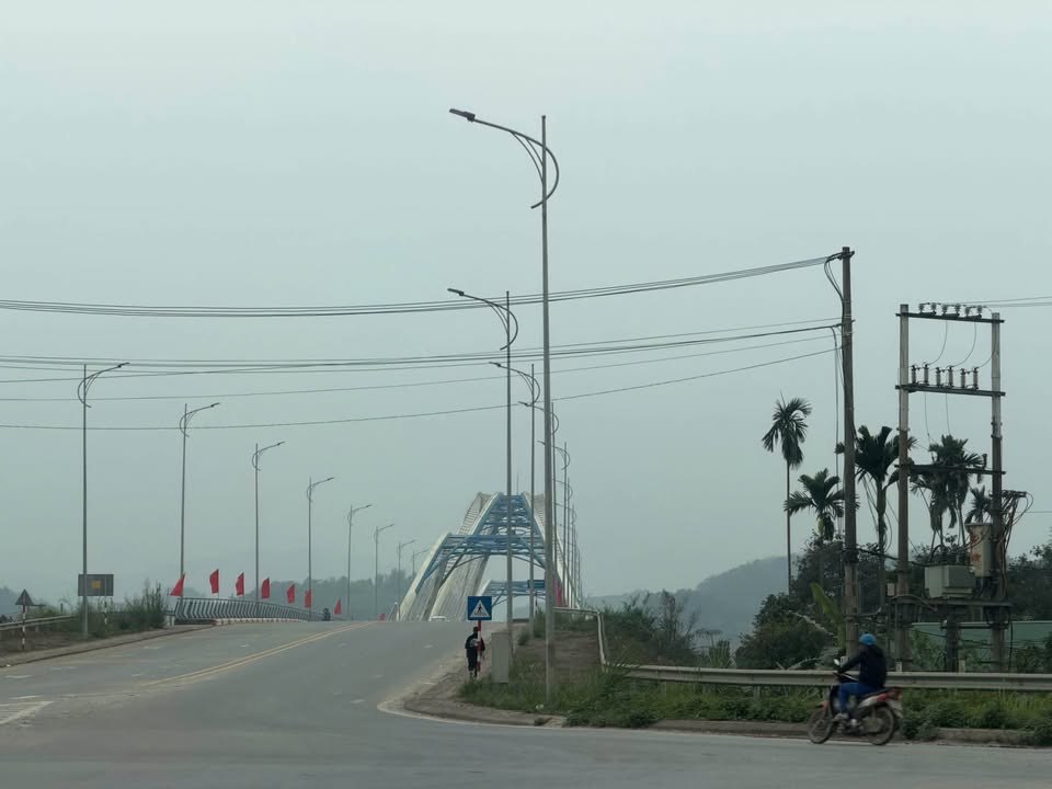 Đất Nền 2 Mặt Tiền Đầu Cầu Giới Phiên, Phúc Yên - 160m² Giá Tốt