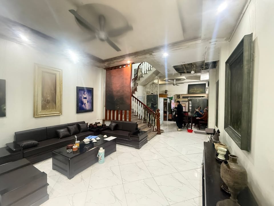 Bán nhà góc 73m2 Phường Bồ Đề, Long Biên - 3 mặt thoáng, ô tô đỗ cửa