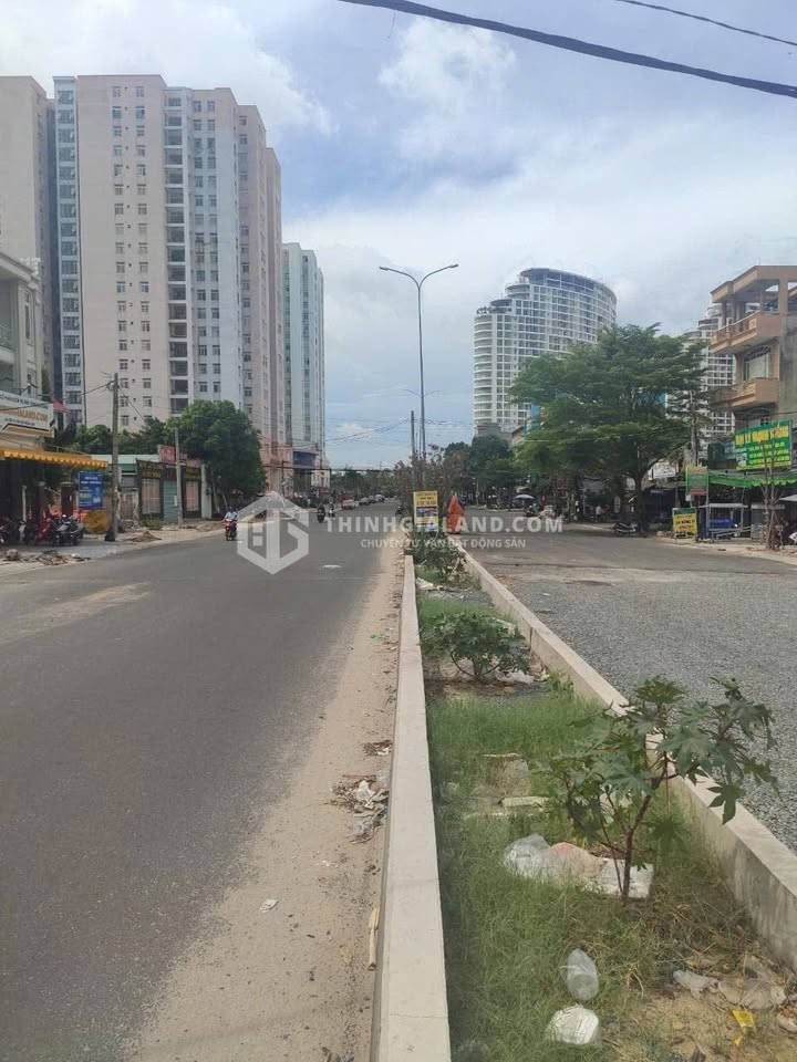 Nhà Mặt Tiền Nguyễn Hữu Cảnh, Vũng Tàu - 334m² Kinh Doanh Đắc Lợi