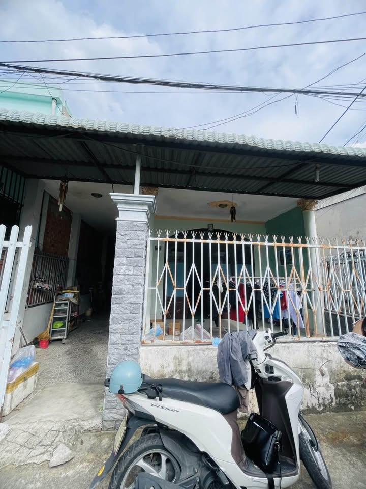 Nhà riêng Lê Thị Hoa Bình Chiểu 112m² 4 tỷ - Ô tô vào nhà