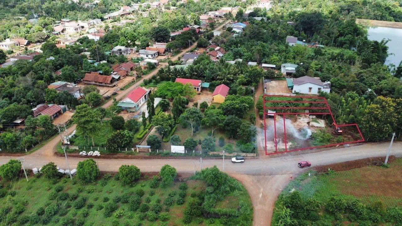 Bán đất Đắk Nông 135m² - Sổ đỏ sẵn sàng, giá chỉ 230 triệu