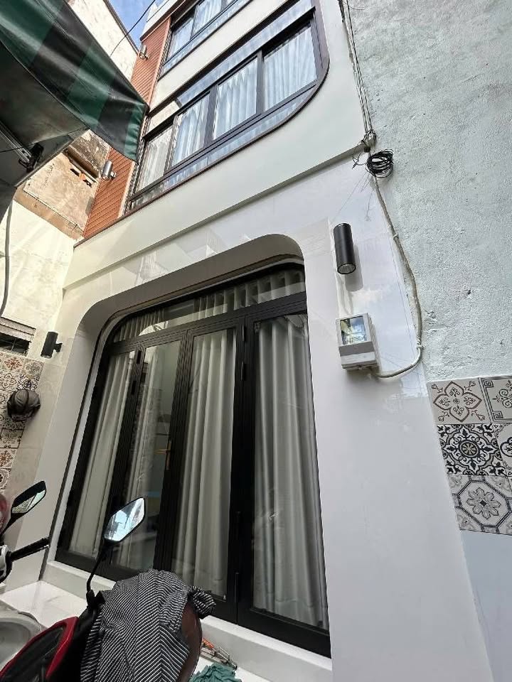 Nhà 40m² 4 Tầng BTCT, 3PN, P.12 Tân Bình - Giá 6 Tỷ