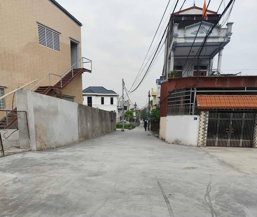 Đất Vụ Bản Nam Định 135m² - Mặt Tiền Rộng, Gần QL10