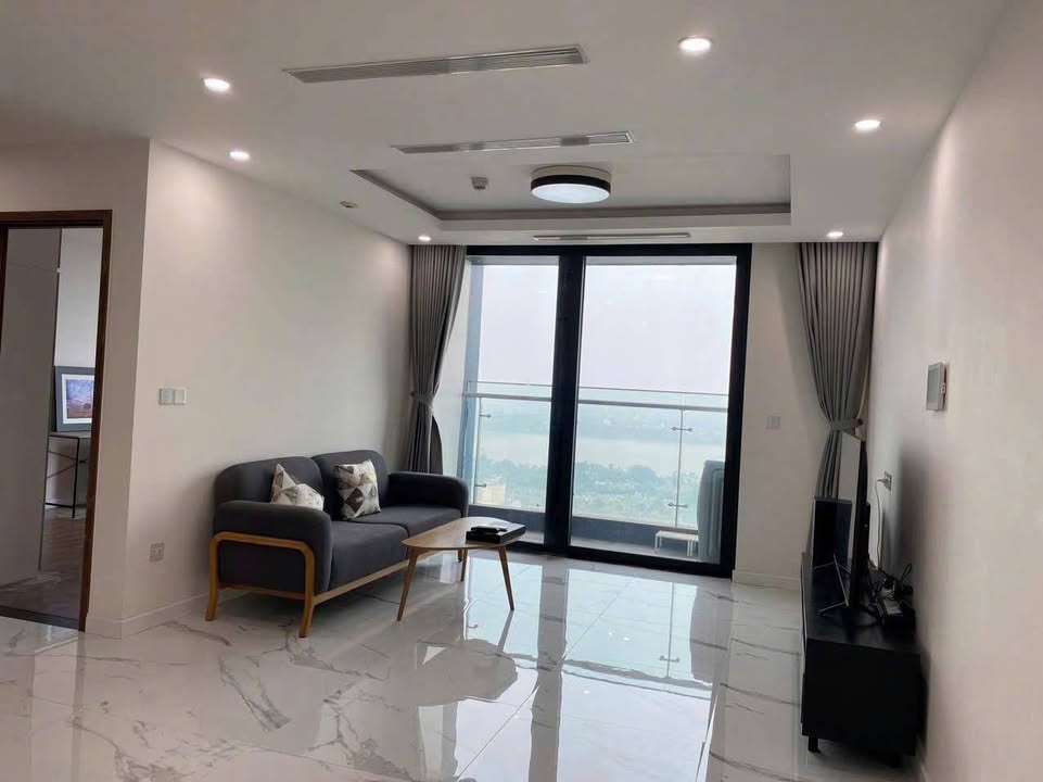 Can ho Sunshine City Xuan La 88m2 18 trieu - View song Hong