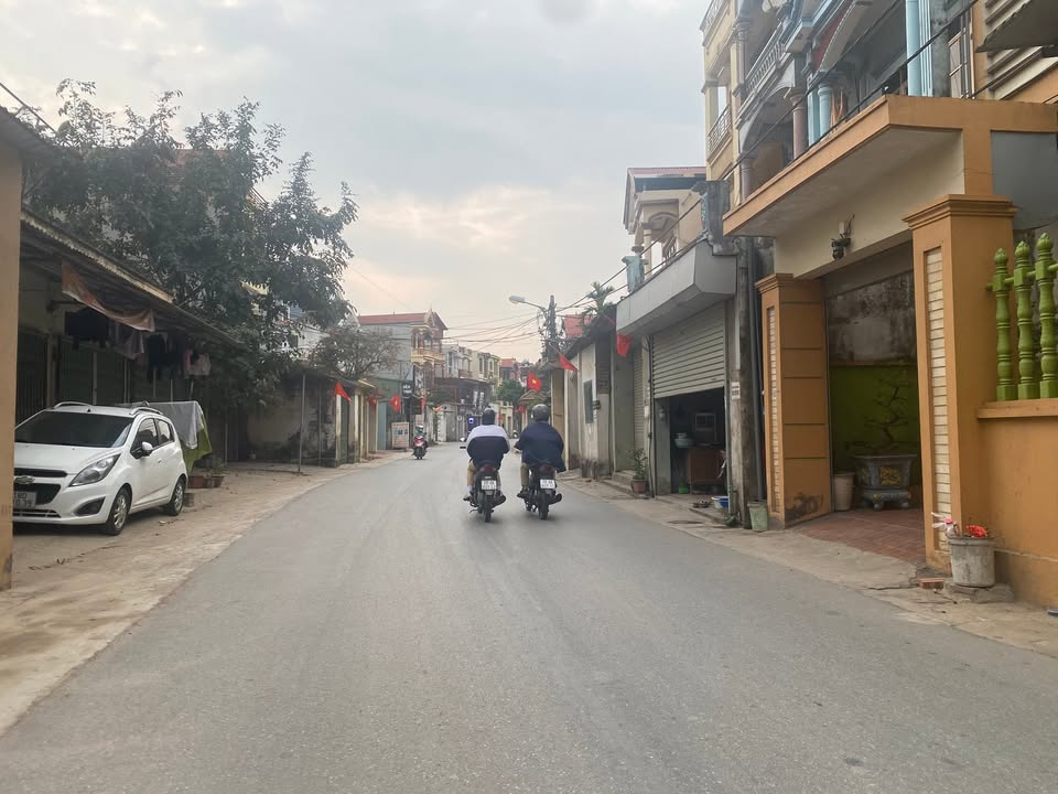 Bán đất 82m² Tam Đồng, Mê Linh - Sổ đỏ sẵn, ô tô vào nhà