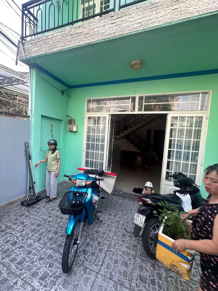 Nhà Nguyên Căn Linh Tây Thủ Đức - Hẻm Xe Tải, 10 Triệu/Tháng