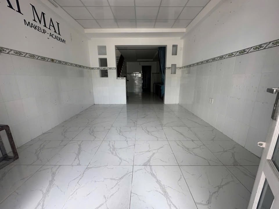 Nhà Mặt Tiền Hiệp Thành TDM - 6 Triệu/Tháng, Vừa Ở Vừa Kinh Doanh