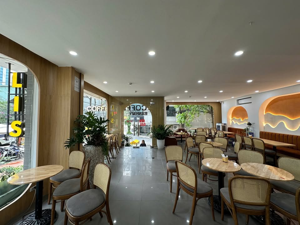 Mặt Bằng Kinh Doanh 80m² Lê Đức Thọ, Mỹ Đình - Sẵn Sàng Cho Coffee, Spa, Nail