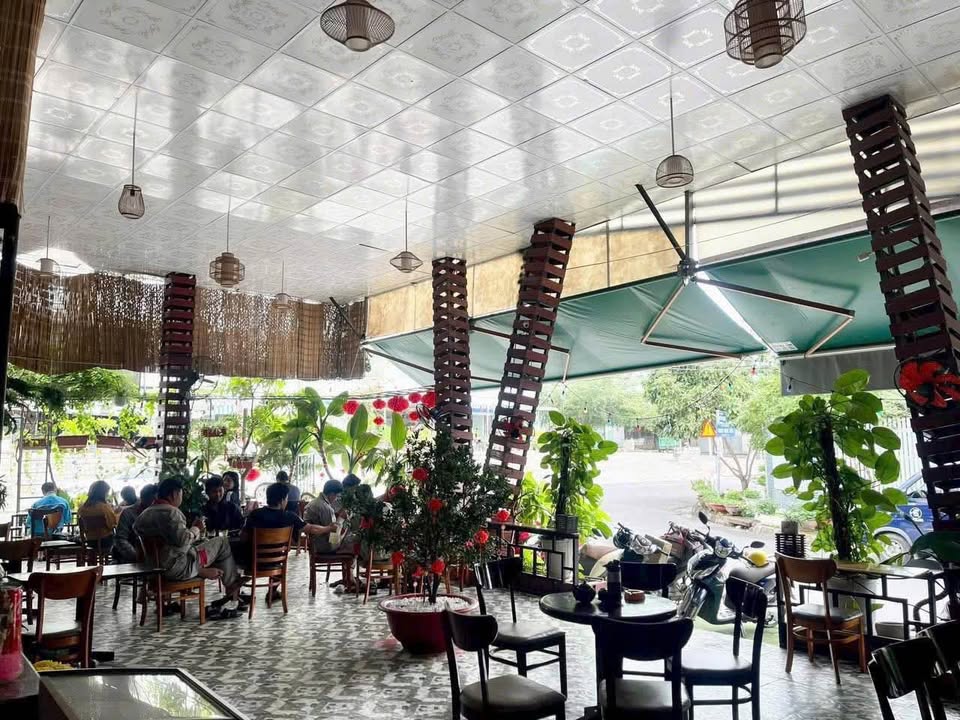 Sang nhượng Quán Cafe 150m² Vĩnh Hòa, Nha Trang - Kinh doanh ngay