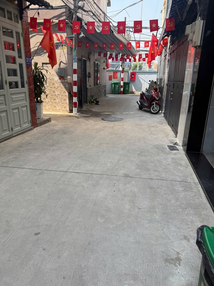 Nhà Hẻm Xe Hơi Tân Bình - Sát ETown Cộng Hòa - 49m² - Giá 6 Tỷ