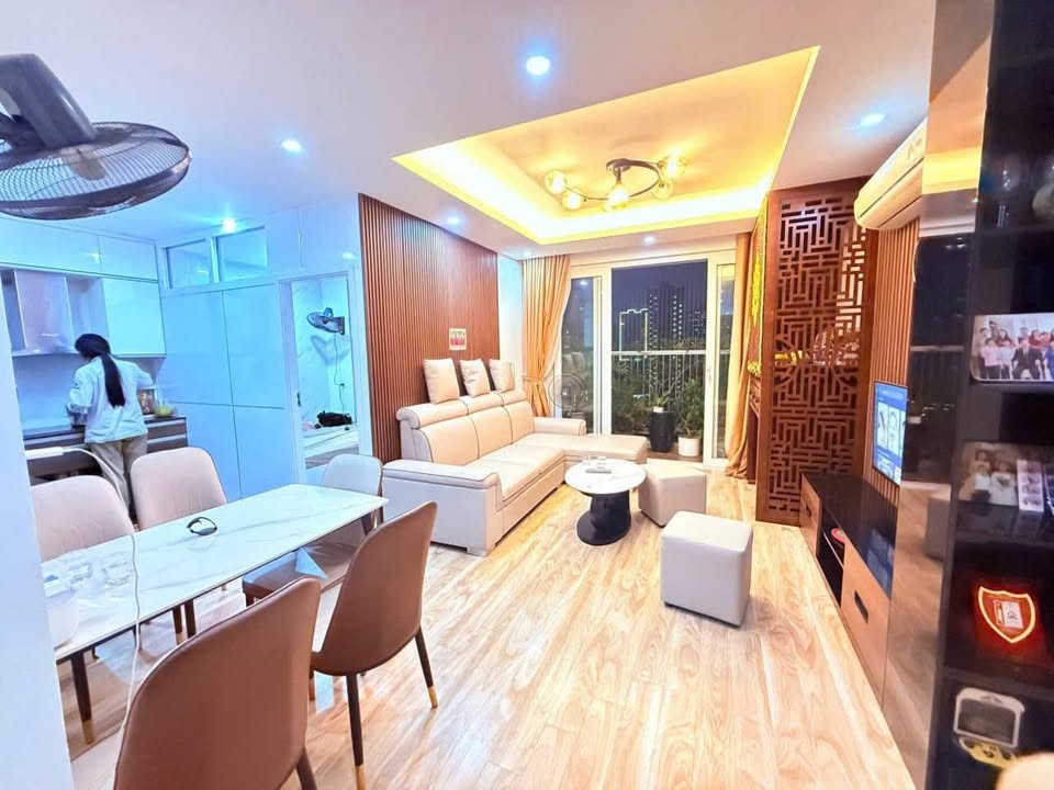 Chung cư Phú Gia Nguyễn Huy Tưởng 102m² - Sổ đỏ chính chủ, Full nội thất cao cấp