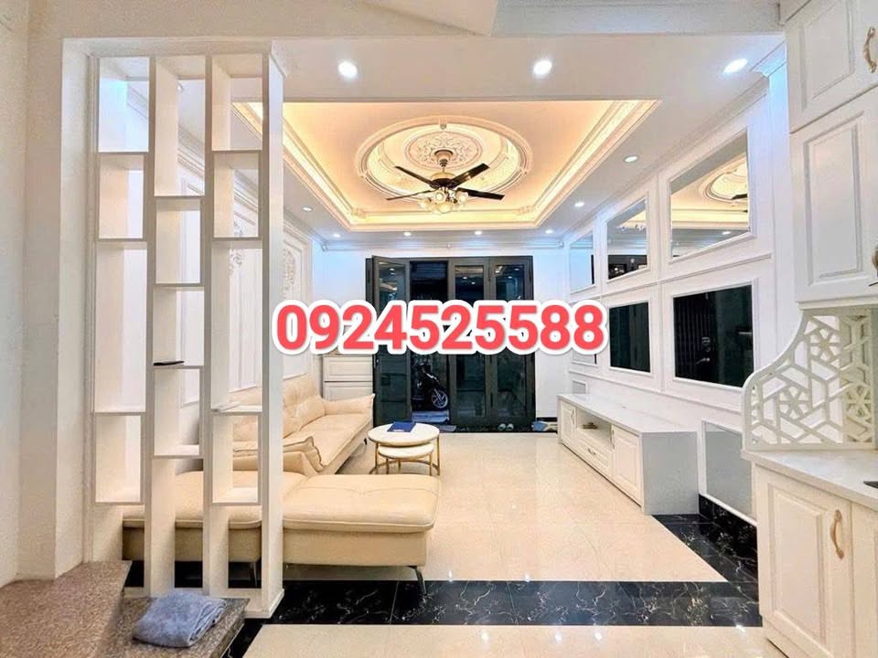 Nhà Phố Đại La 32m² 4 Tầng Full Nội Thất - Sổ Đỏ Chính Chủ