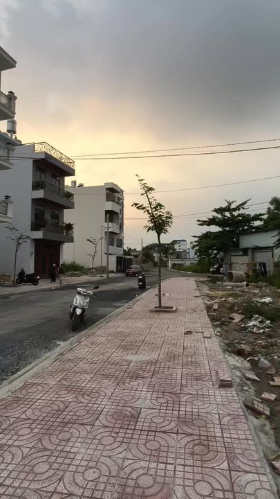 Bán Đất Hóc Môn 82m² MT Đường Bùi Thị Lùng - Giá Tốt