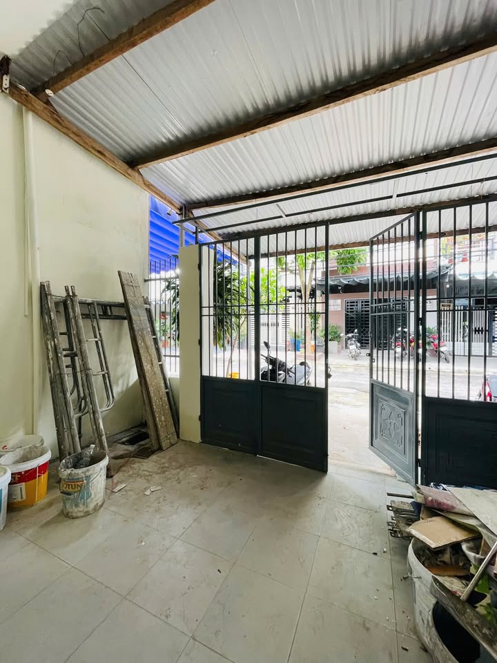 Nhà Nguyên Căn Mặt Tiền Mộc Bài 4, Đà Nẵng - Giá 5.5 Triệu/Tháng