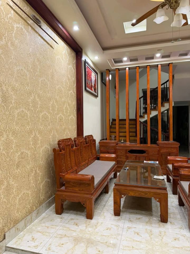 Cho thuê nhà mặt phố Đông Nam Cường, TP. Hải Dương - 4PN, 8.5 triệu/tháng