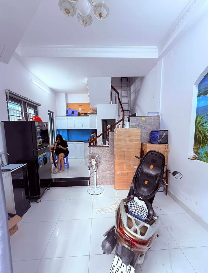 Nhà Hẻm Xe Hơi Nguyễn Thượng Hiền, Bình Thạnh - 25m², 3 Tầng, 5 Tỷ TL