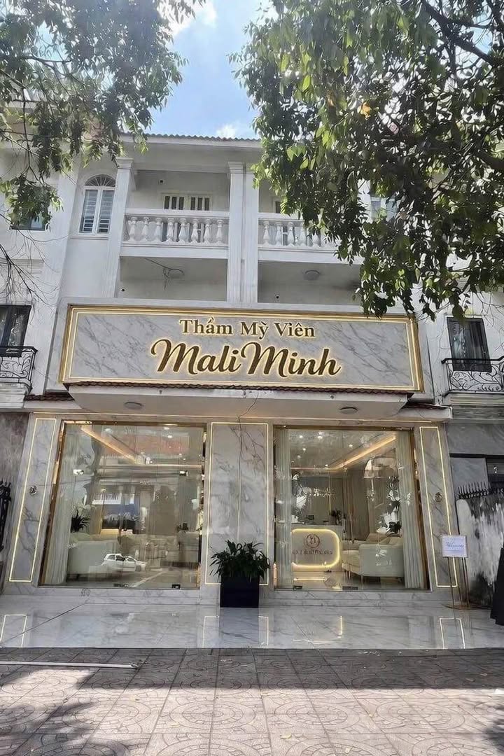 Mặt Tiền Lý Thái Tổ, Cần Thơ - Cho Thuê Cặp Nhà Kinh Doanh 300m²