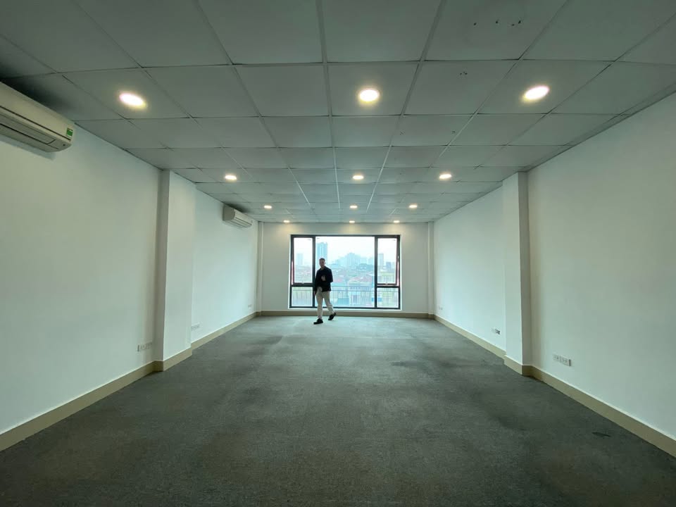 Văn Phòng Thượng Đình 65m² Giá Chỉ 9.5 Triệu - View Thoáng, Làm Việc Ngoài Giờ