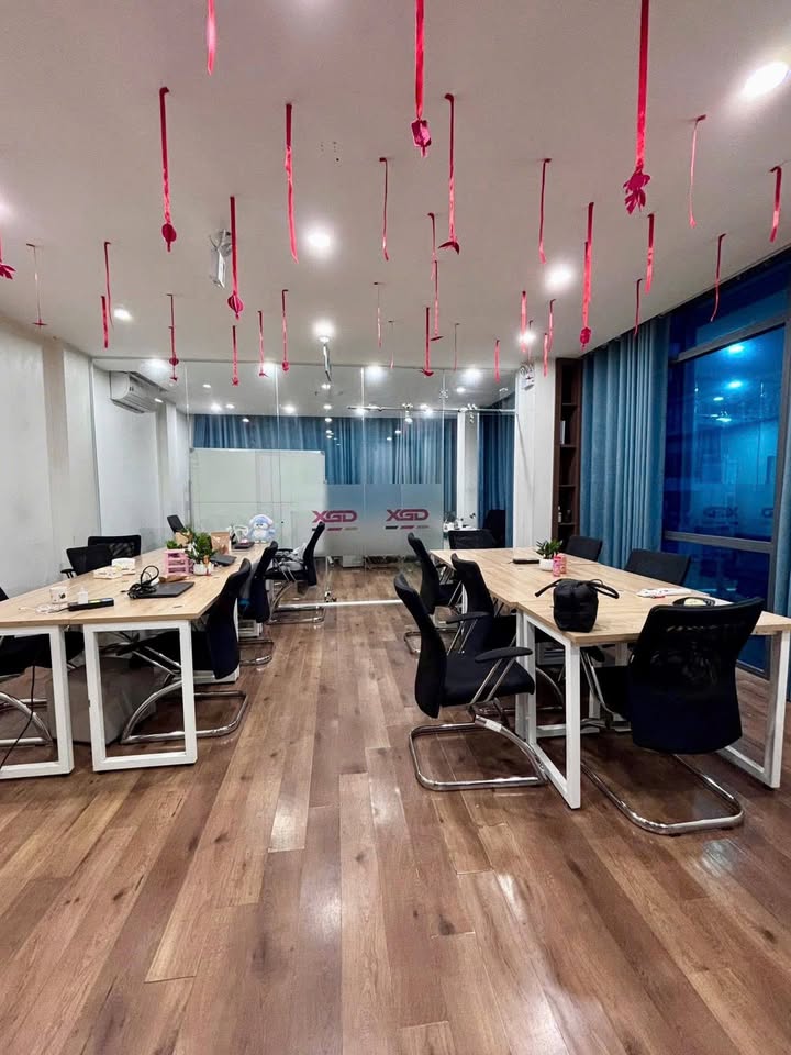 Văn phòng Trần Vỹ Cầu Giấy 75m² giá 12 triệu - Vị trí trung tâm!